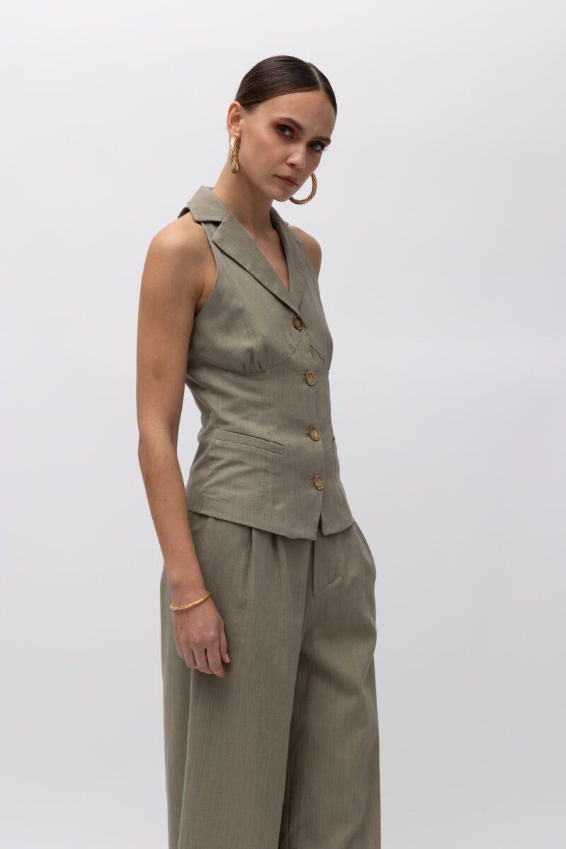 Amaru Chaki Vest - Image 2