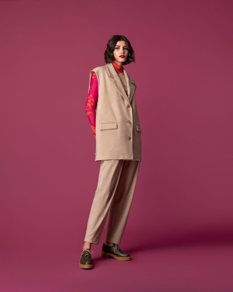 Karah Vest - Beige - Image 2