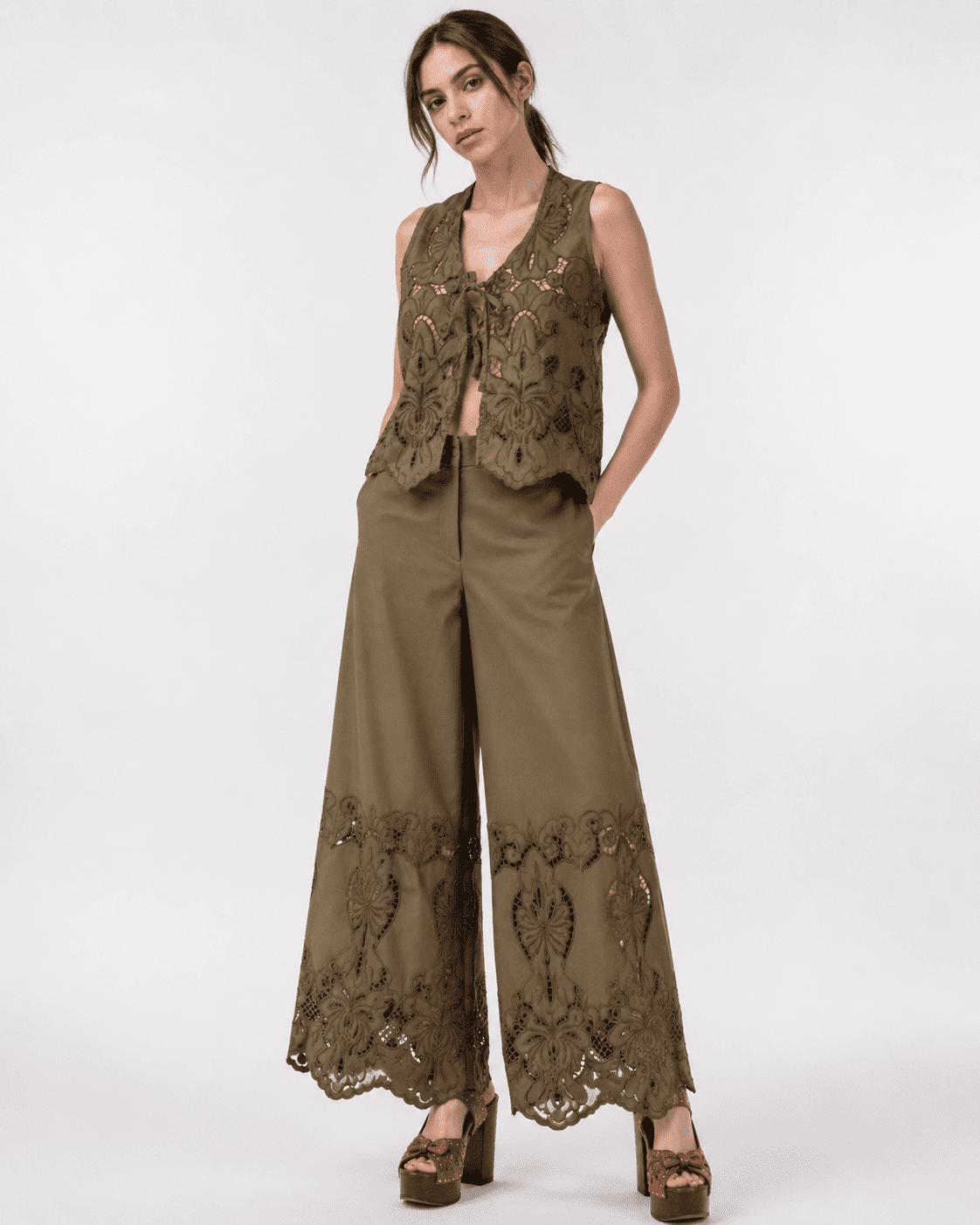 Shirley Embroidered Pants – Khaki