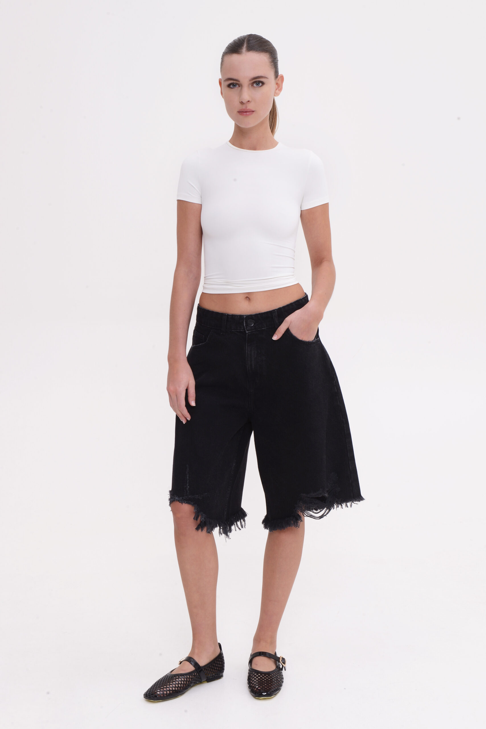 Eden Denim Bermuda – Black