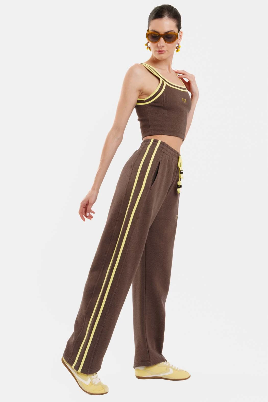 Γυναικείο Rib Αμάνικο Crop Top με κέντημα Niki Rank - Brown - Image 3