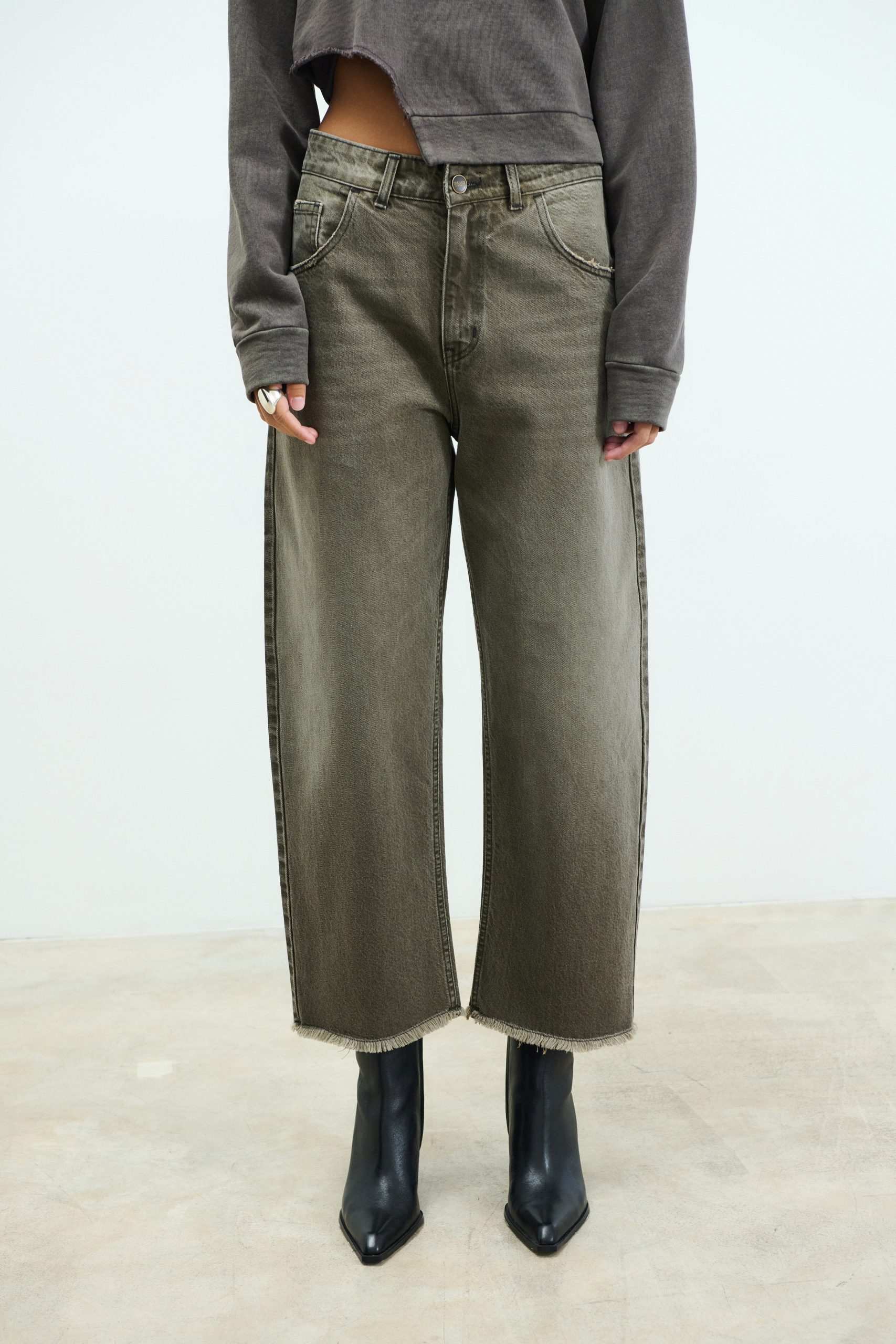 Beth Denim - Mold Green