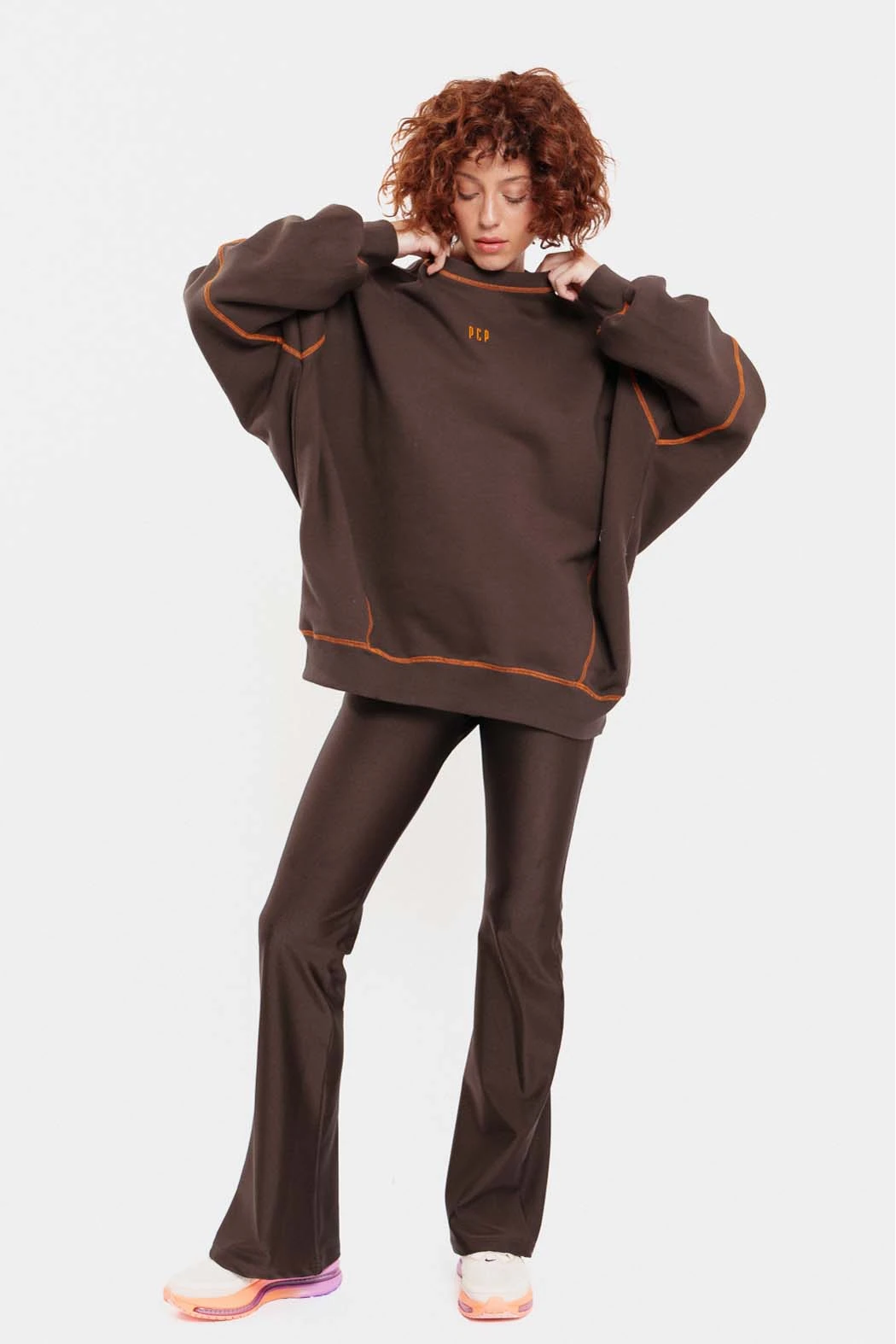 Γυναικείο Φούτερ με κέντημα MIRA - BROWN - Image 3